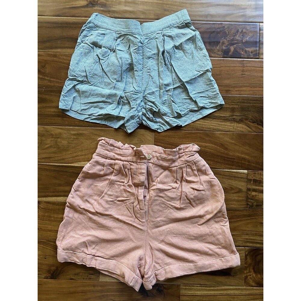 Lot of 2 Women Shorts HM Green Size 6 36 & Zara Linen Pink Size Small #141